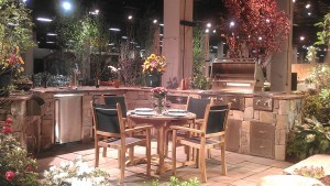 Patio with BBQ and Bar